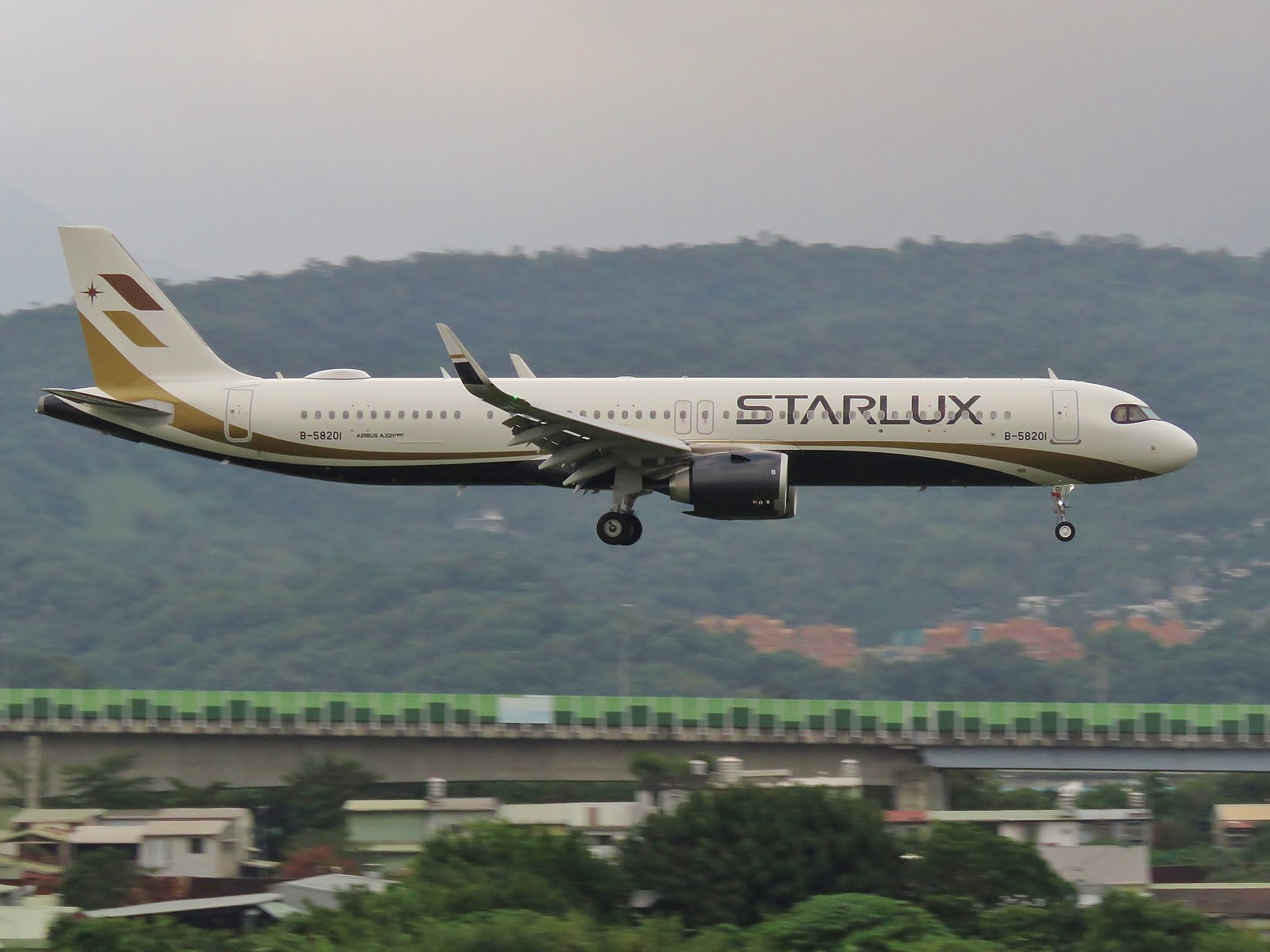 מטוס A321neo של חברת Starlux