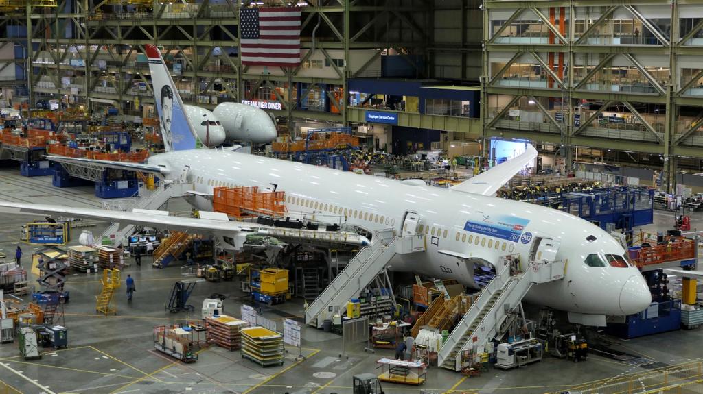פס ייצור של מטוסי 787 דרימליינר בסיאטל. תמונה: דני שדהפס ייצור של מטוסי 787 דרימליינר בסיאטל