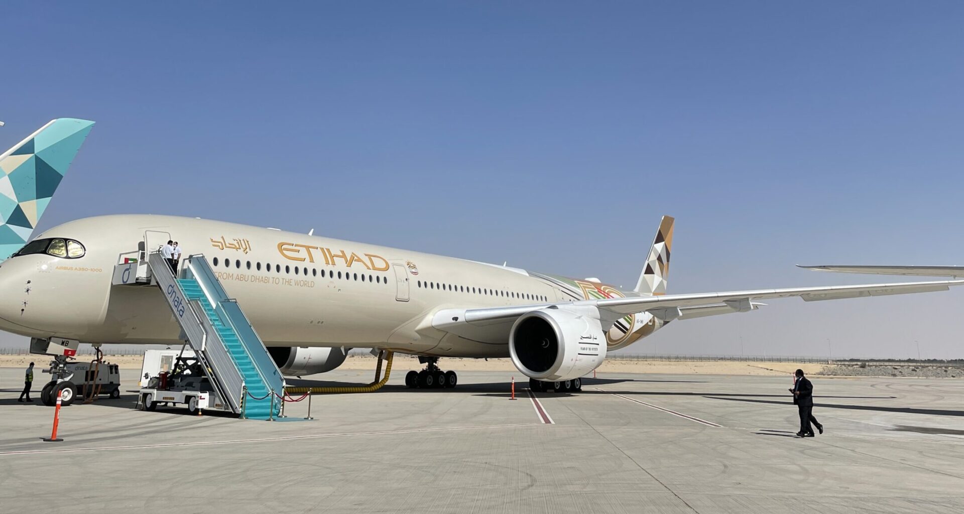 מטוס A350 של אתיחד בתערוכה האווירית בדובאי. תמונה: חדשות תעופה