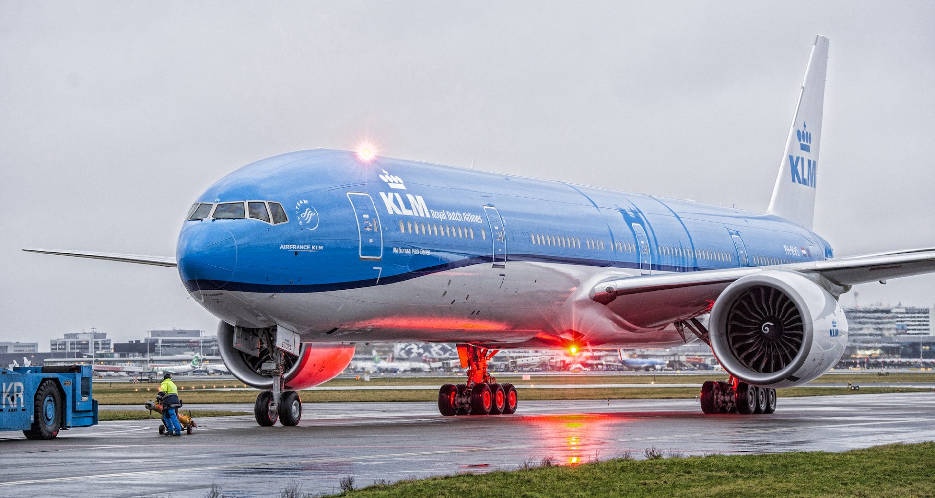 מטוס 777-300 של חברת KLM