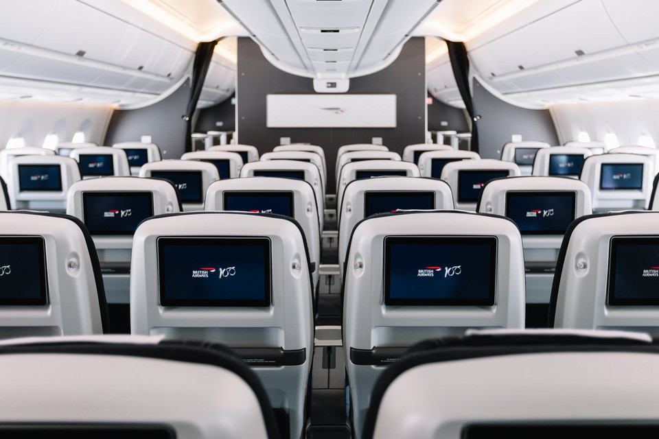 מחלקת תיירים פרימיום במטוסי A350 של בריטיש איירוייז