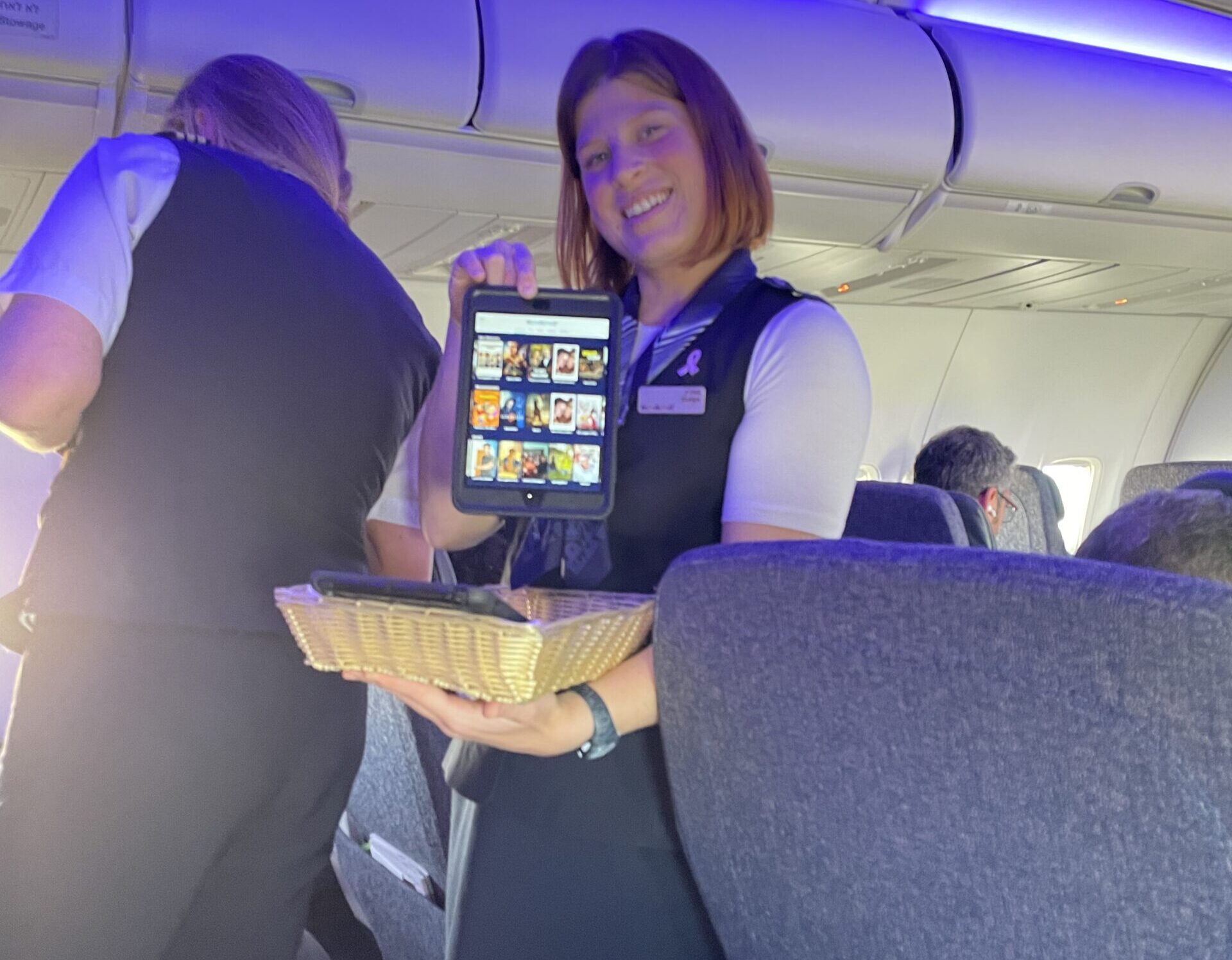 אייפדים לנוסעים במחלקת עסקים ב-737