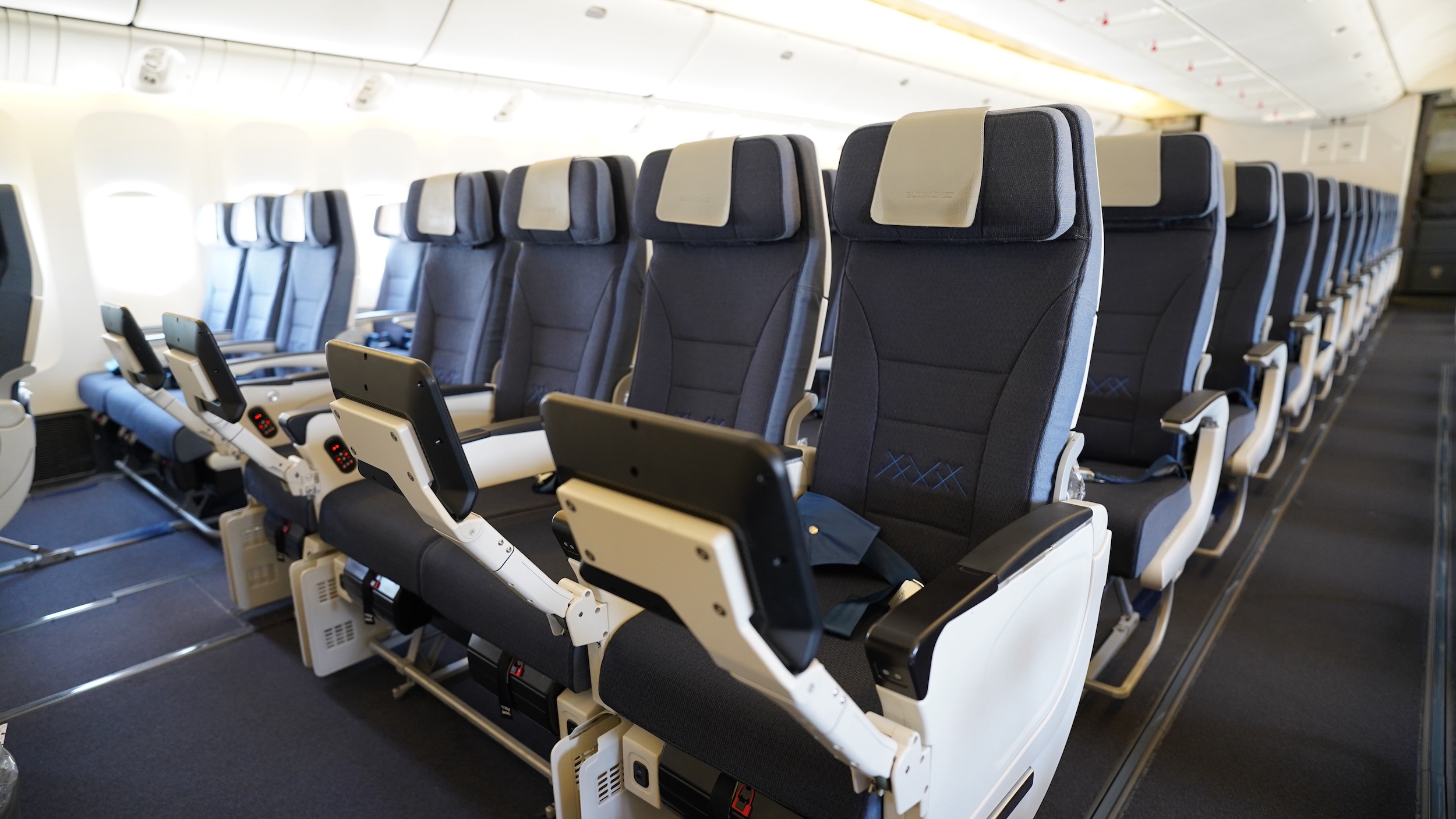 מושבי אל על Space במטוס ה-777