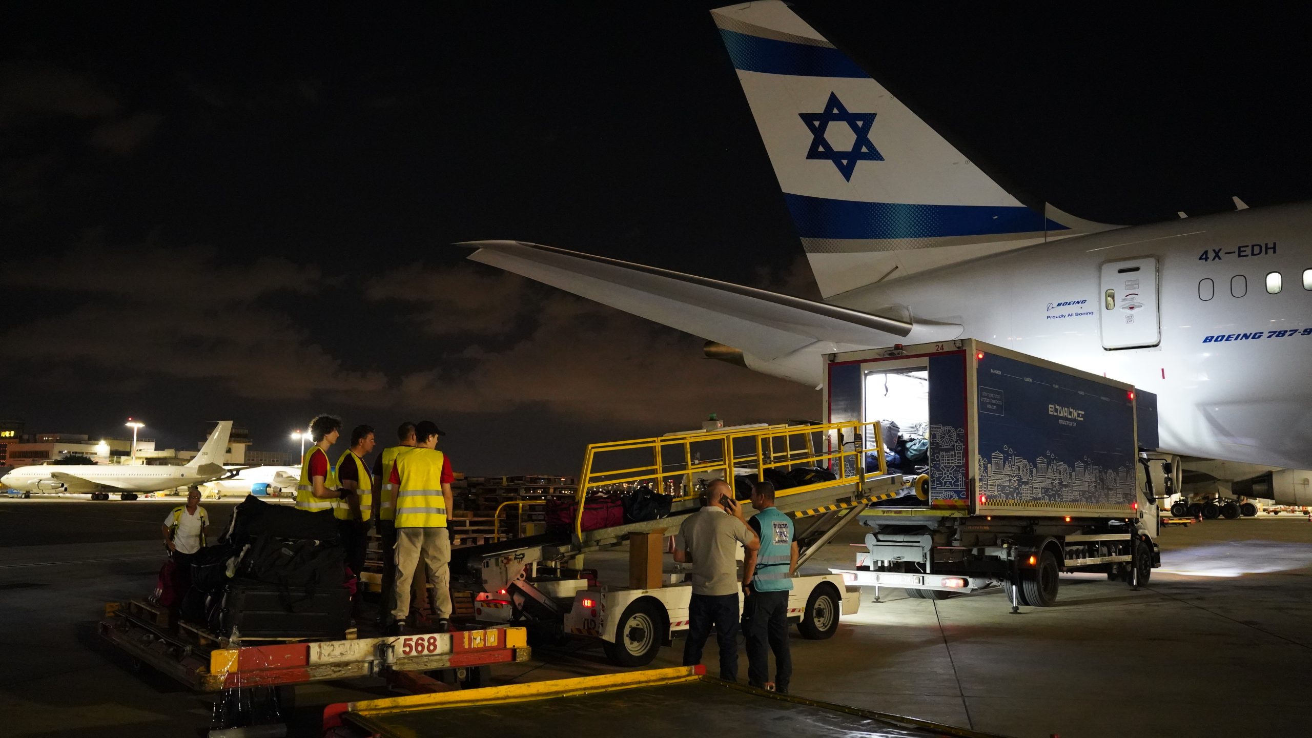 מבצע הטסת המטען של אל על במטוסי דרימליינר