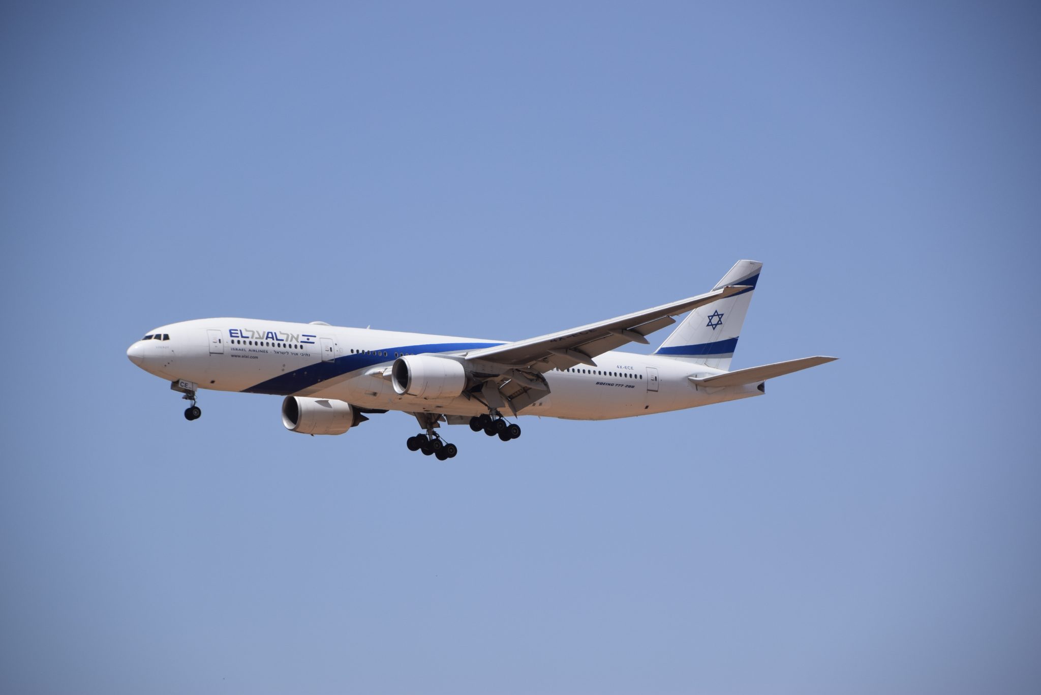 מטוס בואינג 777 של אל על. תמונה:רועי ורון